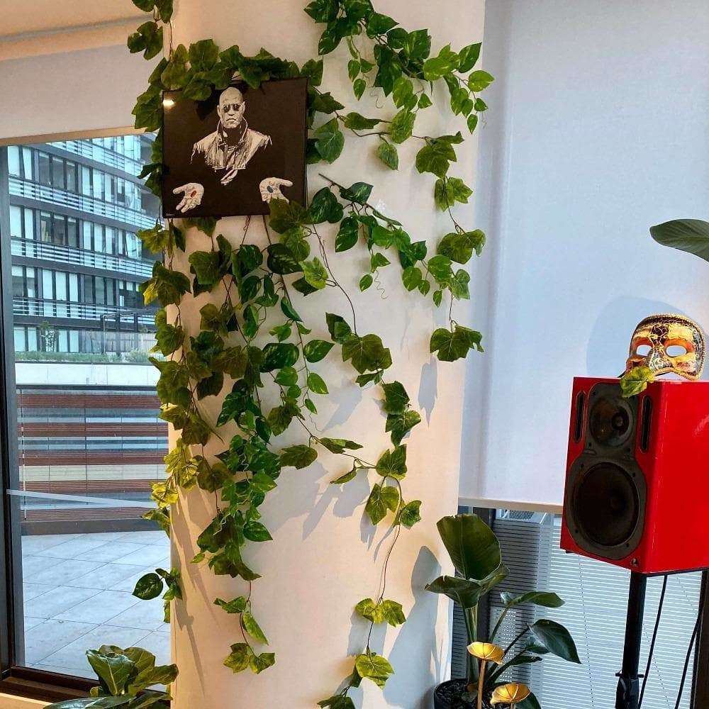 Artificial Hanging Ivy Garland 260cm - 5 Pack — gallery image