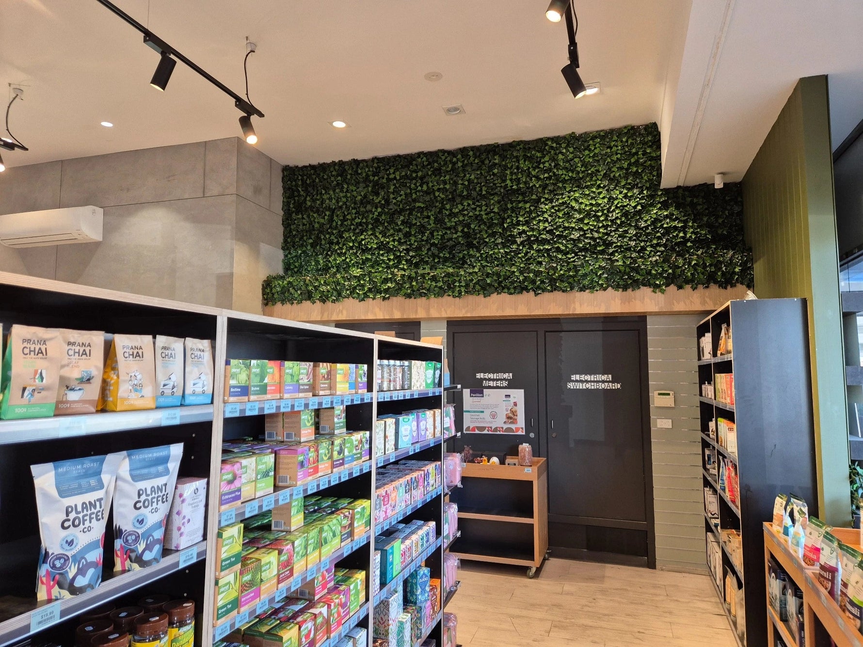 Artificial Ivy Hedge Panel Fake Vertical Garden 1m x 1m (Indoor or Outdoor) UV Resistant - Designer Vertical Gardens artificial garden wall plants artificial green wall australia