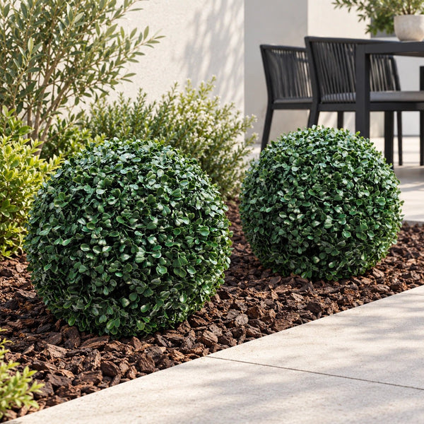 Boxwood Topiary Ball UV Resistant 40cm — gallery image 7