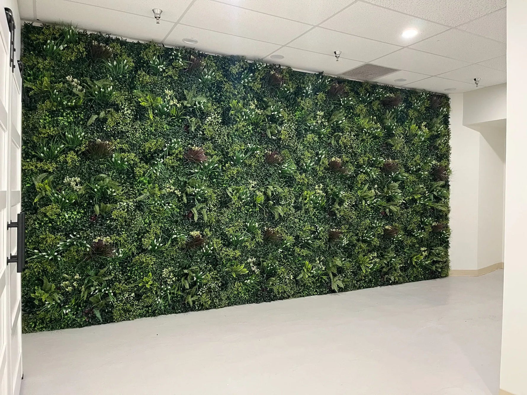 Luxury Lush Spring Vertical Garden Green Wall Panel 1m x 1m – SGS UV Resistant - Designer Vertical Gardens artificial green walls for backdrops artificial green walls for balconies