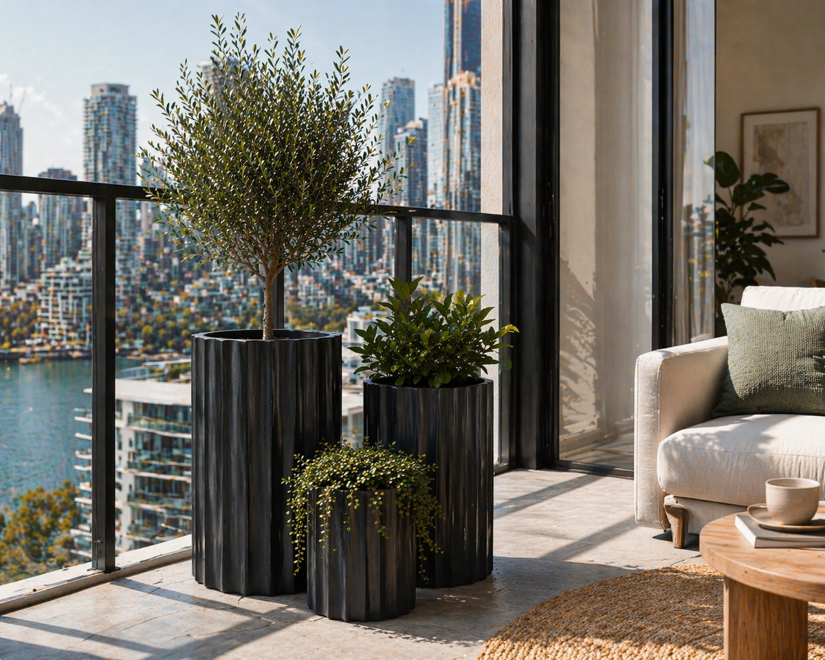 Set of 3 Luxury Rounded Ribbed Planter| Premium Pot Range | Black