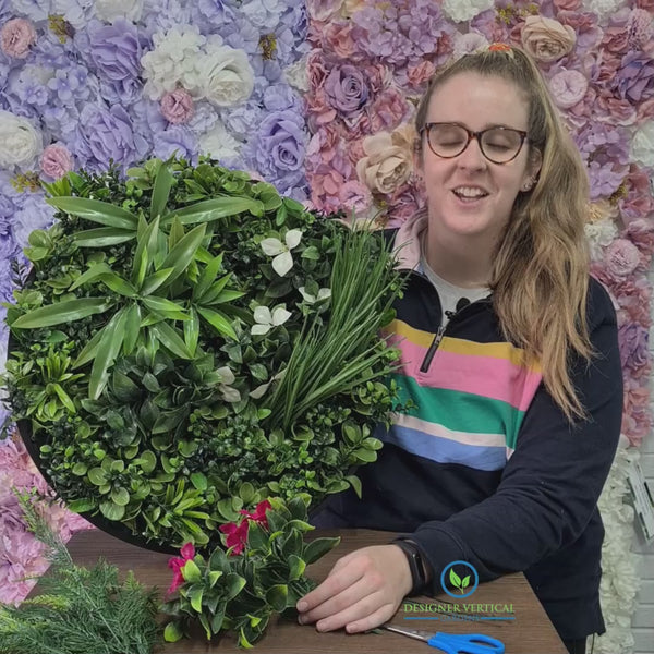 Flowering White Artificial Green Wall Disc UV Resistant 50cm (White Frame) - video 6