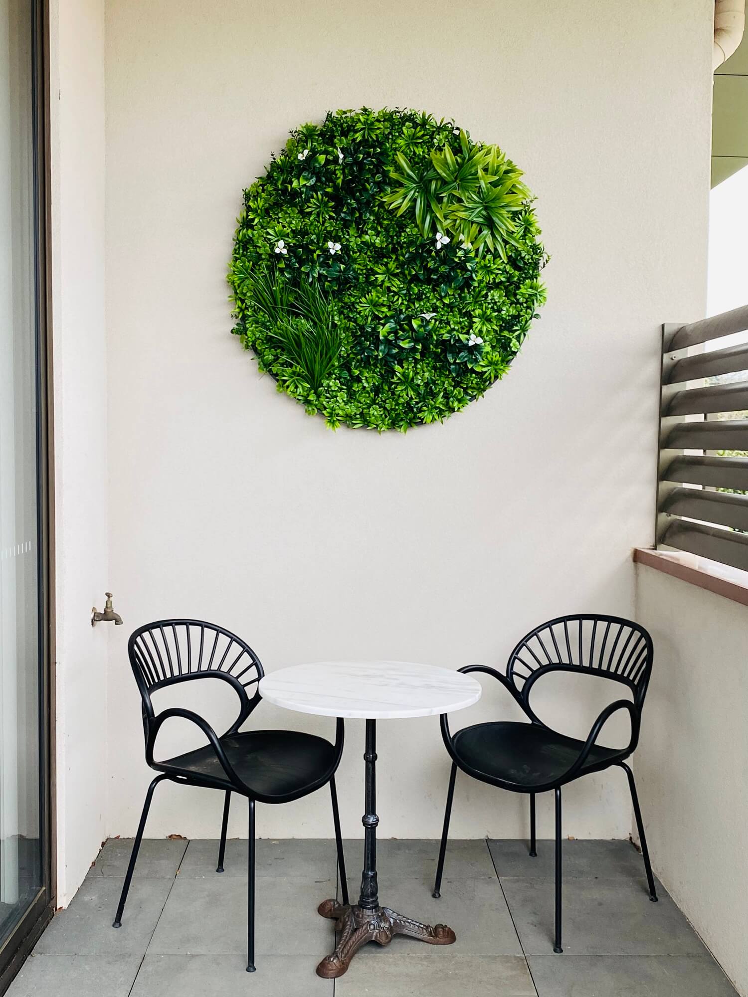 Flowering White Artificial Green Wall Disc UV Resistant 100cm (White Frame) - Designer Vertical Gardens Artificial vertical garden wall disc